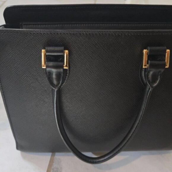 Prada Saffiano Borsa Black Leather Shoulder Tote Handbag & Prada Dustbag! - Picture 5 of 11